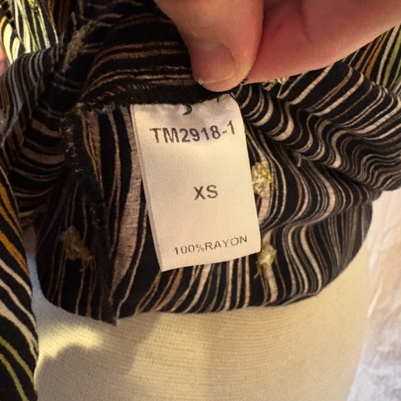 THML embroidered tunic top, XS - Picture 9 of 13